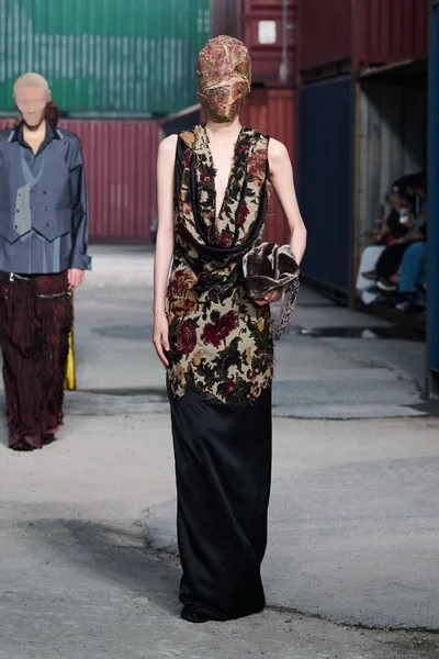 Look 61